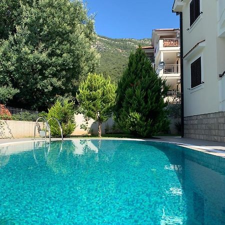 Lastochka.Mne Apartments Baošići Екстериор снимка