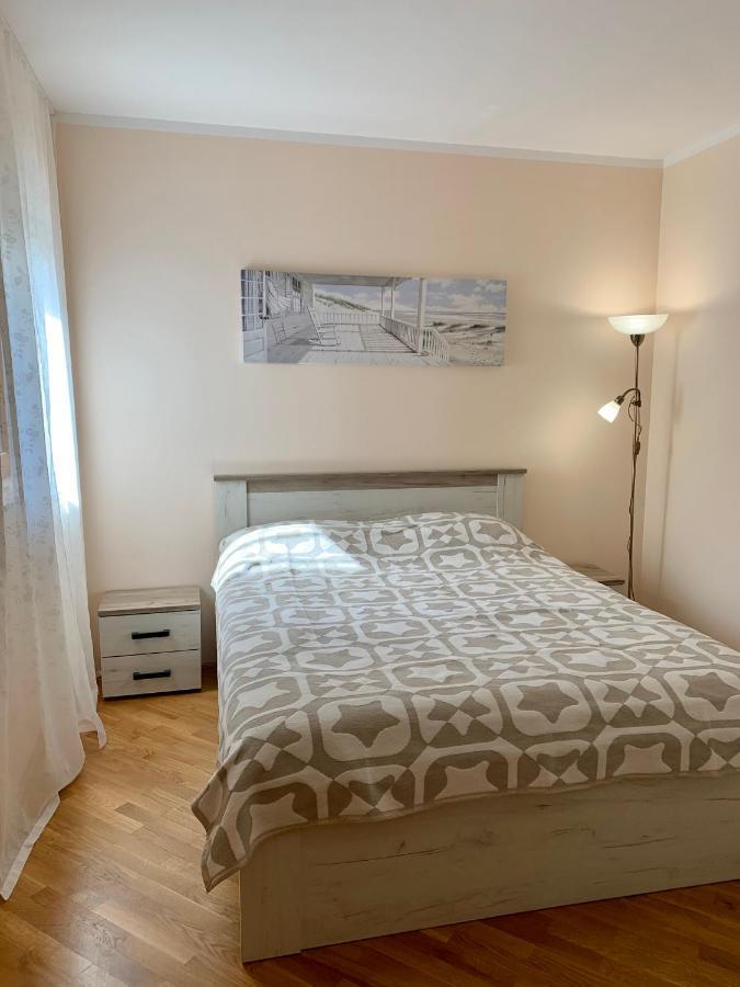 Lastochka.Mne Apartments Baošići Екстериор снимка